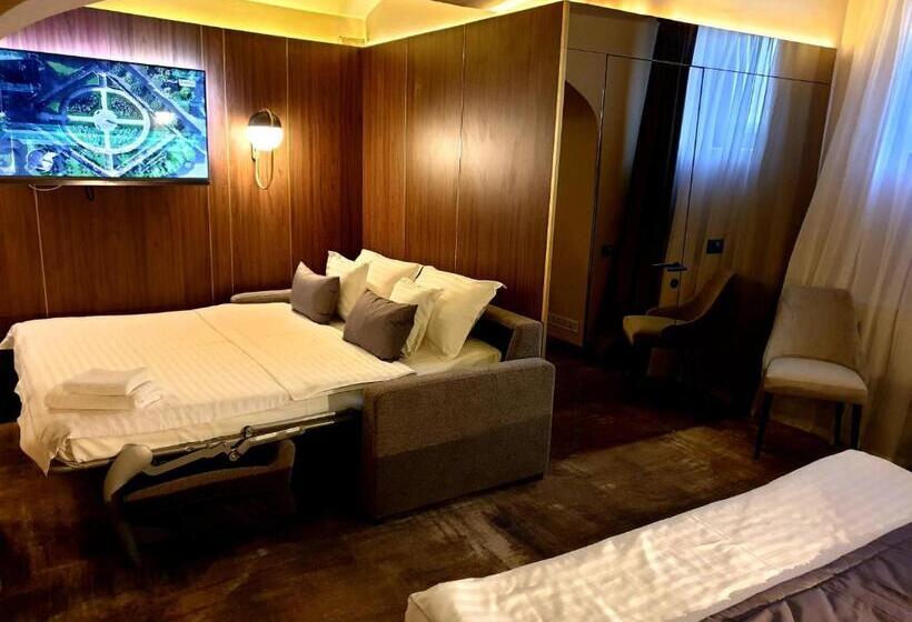 四人标准间, Vila Siago