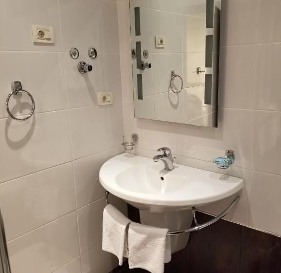 חדר סטנדרט, Vila Sigal Pogradec