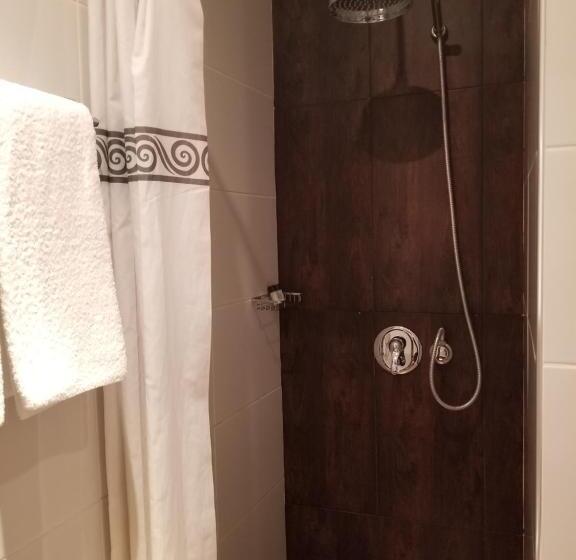 חדר סטנדרט, Vila Sigal Pogradec