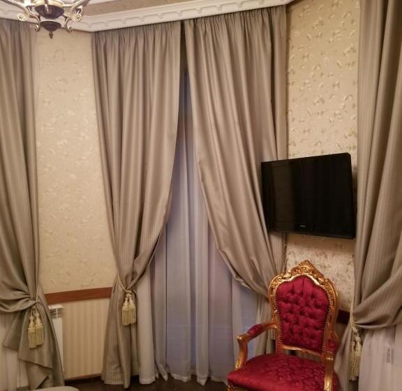 סוויטה אקזקיוטיב, Vila Sigal Pogradec