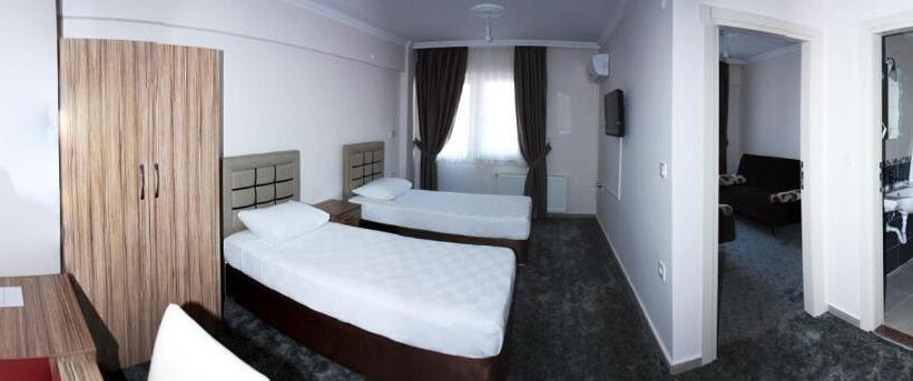 スタンダード4人部屋, Zileli