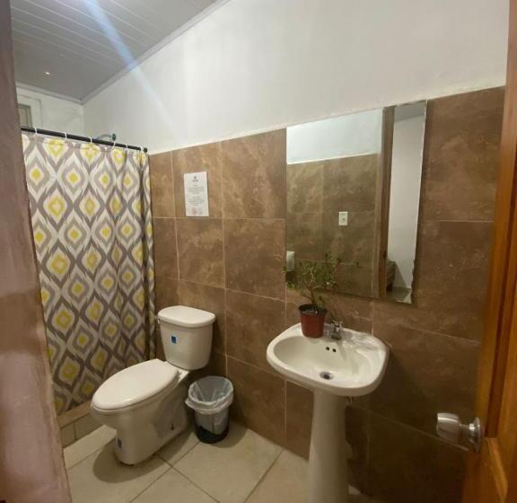 Четырехместный Номер Стандарт, Hostel Travelers Chitre