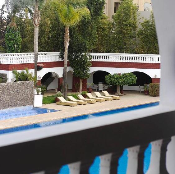 Havuz Manzaralı 1 Yatak Odalı Daire, Targafit Hotel & Hammam