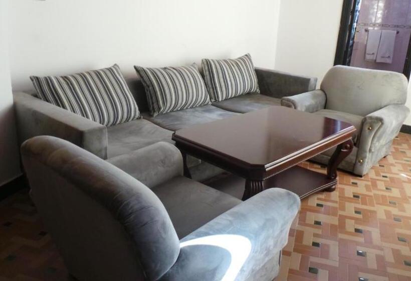 Aile Süiti, Targafit Hotel & Hammam
