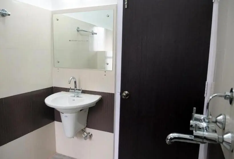 Chambre Standard, Joy S Bnb
