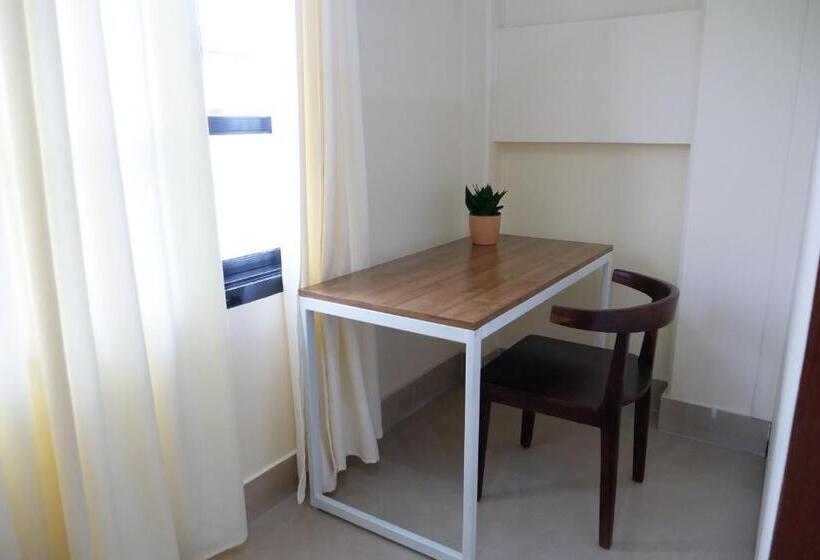 חדר סטנדרט, Joy S Bnb