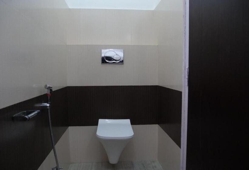 חדר סטנדרט עם מרפסת, Joy S Bnb