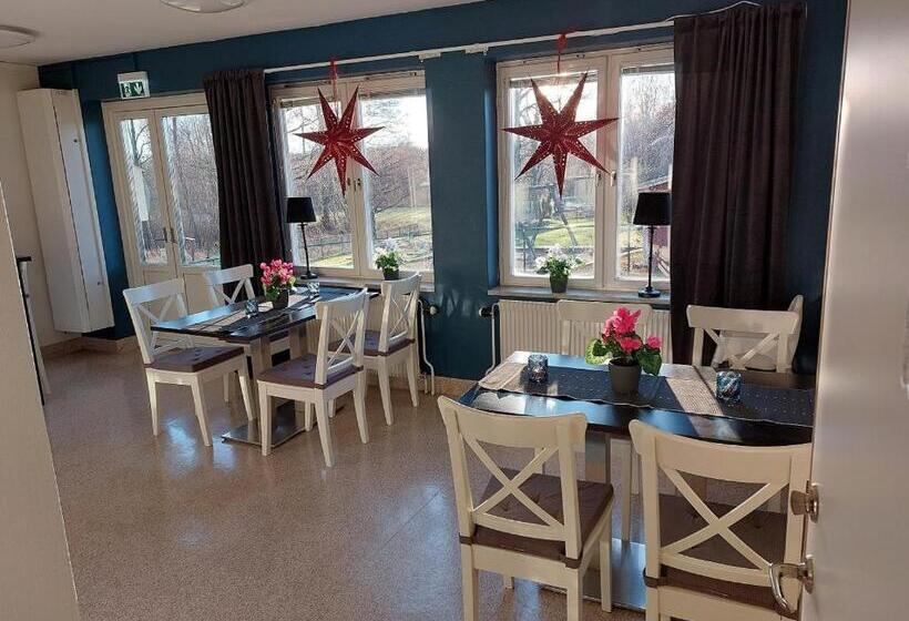 标准单人间, Hammarö Vandrarhem