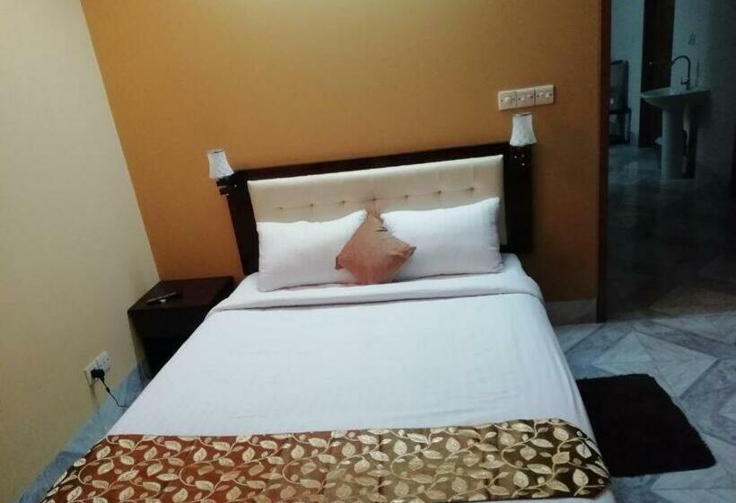 اتاق لوکس, Maple Crest Service Apartment