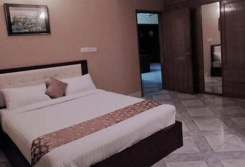 اتاق سوپریور, Maple Crest Service Apartment