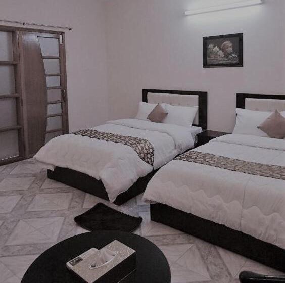 اتاق لوکس, Maple Crest Service Apartment