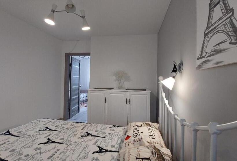 سوییت خانوادگی, Koteg Lemberg