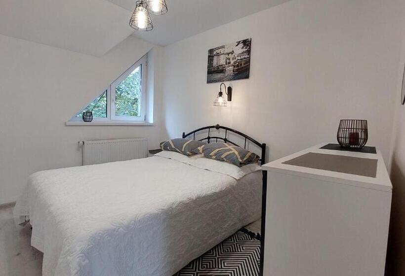 اتاق استاندارد, Koteg Lemberg