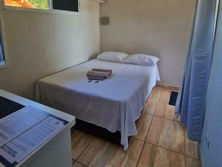 חדר סטנדרט, Container Hospedaria Paraty