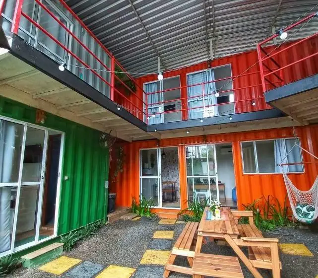 スタンダードルーム, Container Hospedaria Paraty