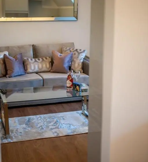 エクゼクティブスイート, Casa Fresa  Orchar Suites