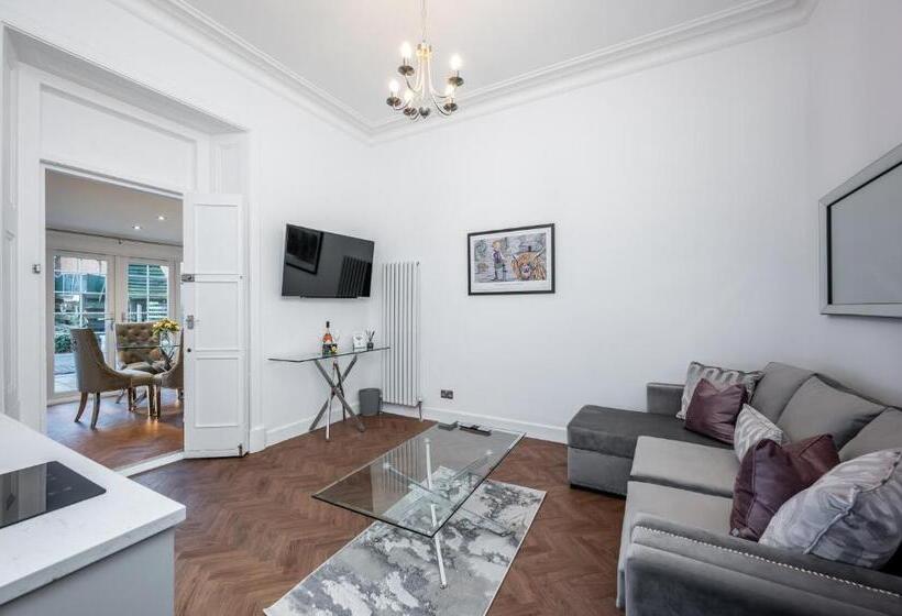 Family Suite, Casa Fresa  Orchar Suites