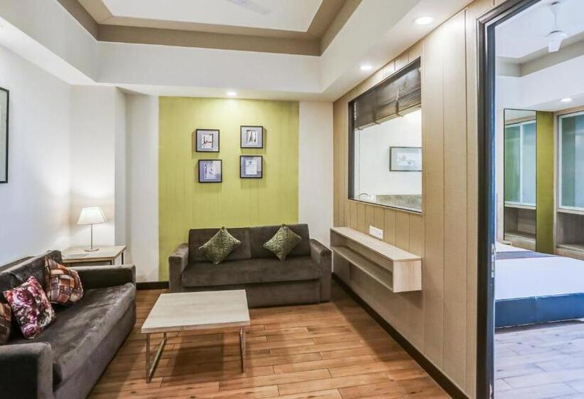 带景观的三人标准房间, Collection O Limewood Stay