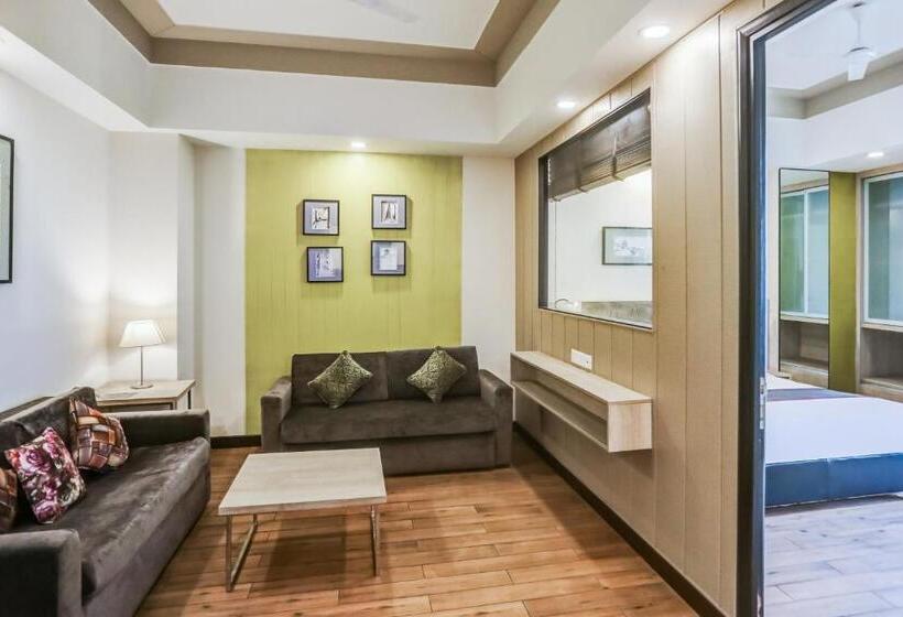 带景观的三人标准房间, Collection O Limewood Stay