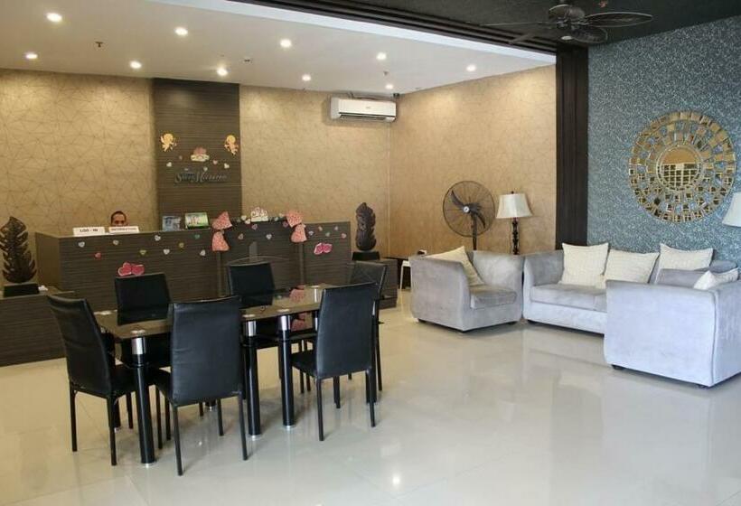 スタンダードスタジオ, Luxanos Condo Place  San Marino