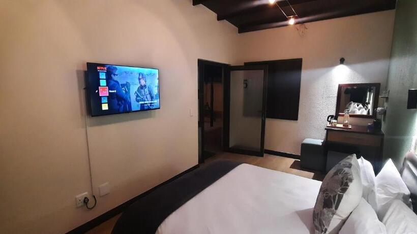 اتاق استاندارد, Desert Dreams B&b