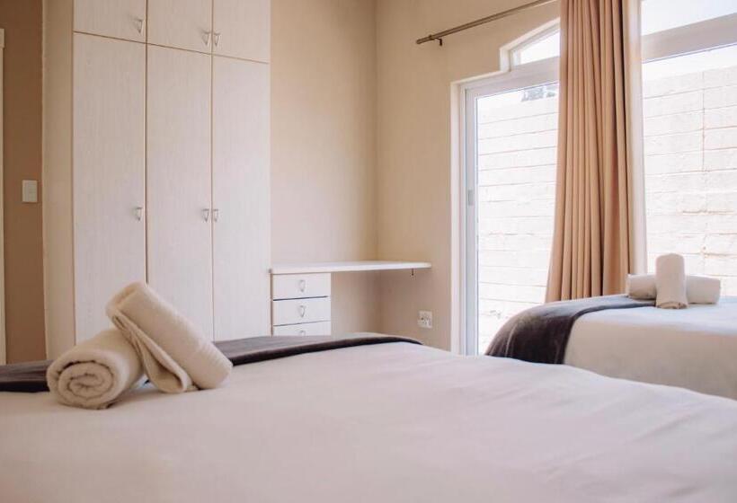 آپارتمان 2 خوابه, Desert Dreams B&b