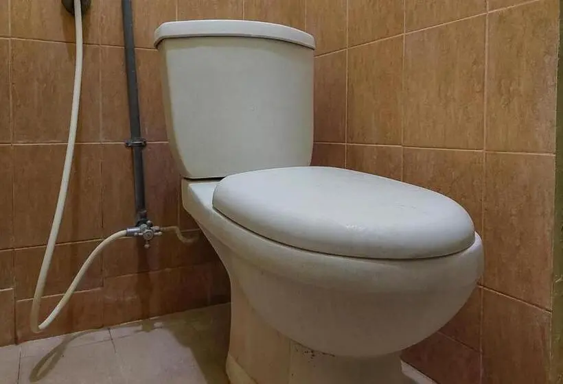 Standard-huone, Icha Homestay Near Terminal Purabaya Madiun