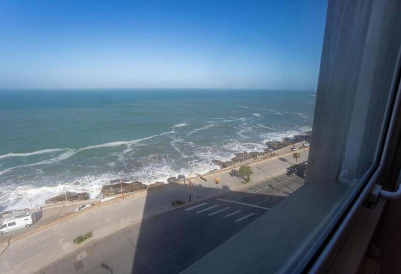 اتاق سه نفره سوپریور با چشم‌انداز دریا, Punta Piedras