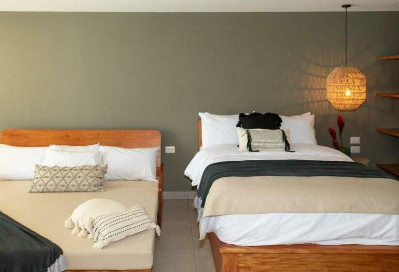 استودیوی لوکس, Fishermans Resort Life