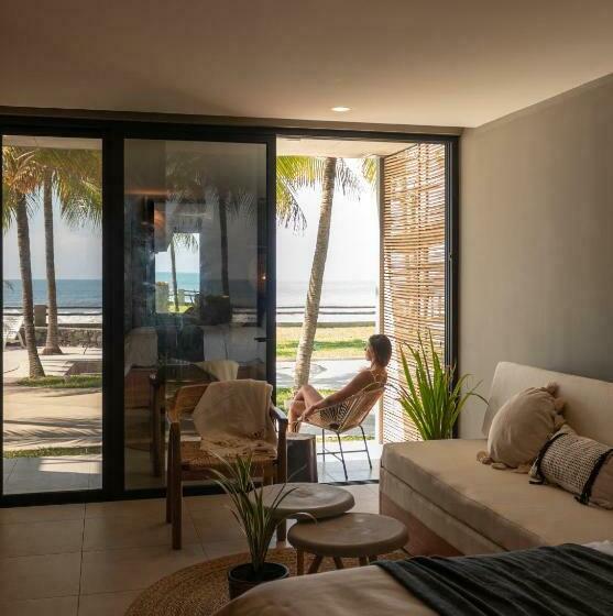 استودیوی لوکس, Fishermans Resort Life