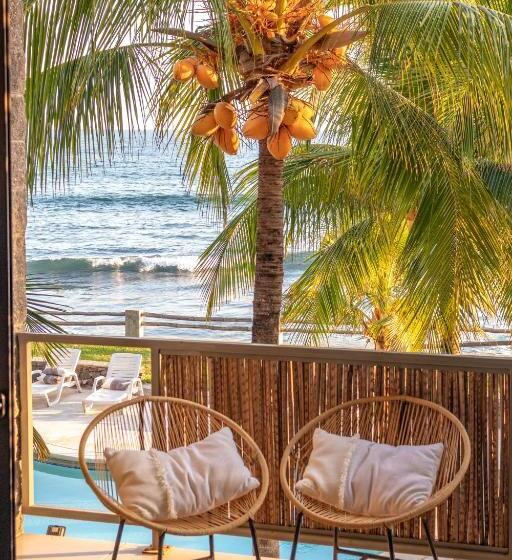 استودیوی لوکس, Fishermans Resort Life