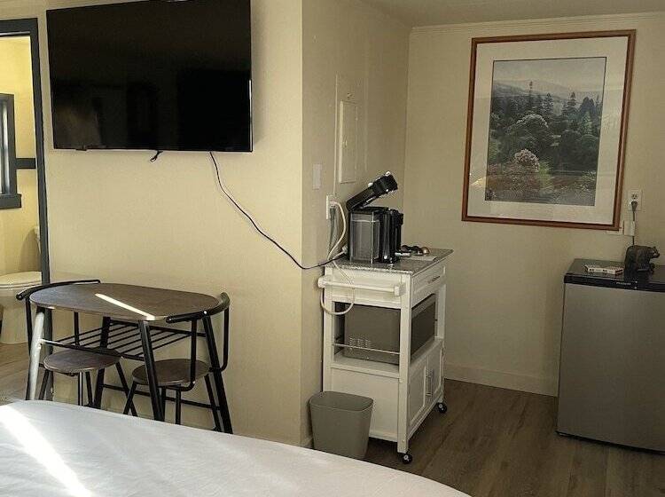 标准间, Sacajawea Inn