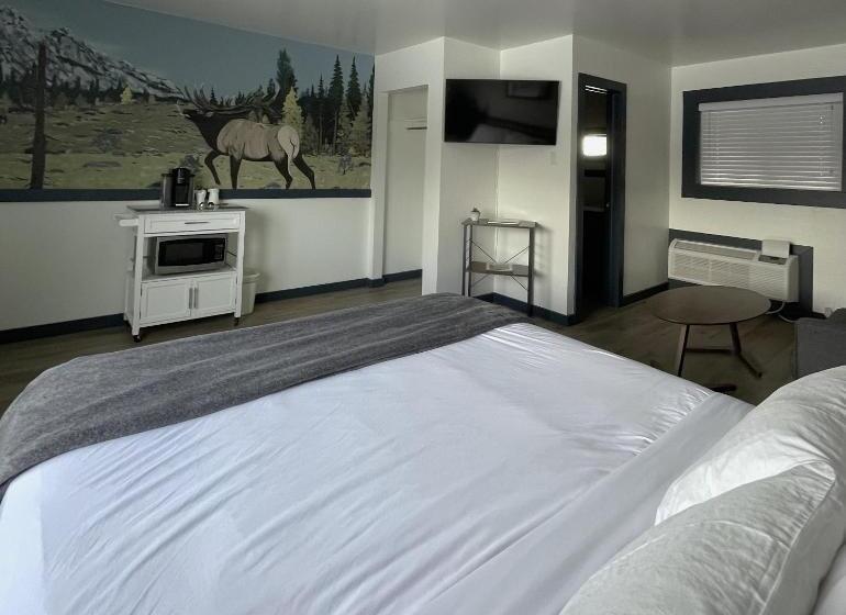 带大床的标准间, Sacajawea Inn