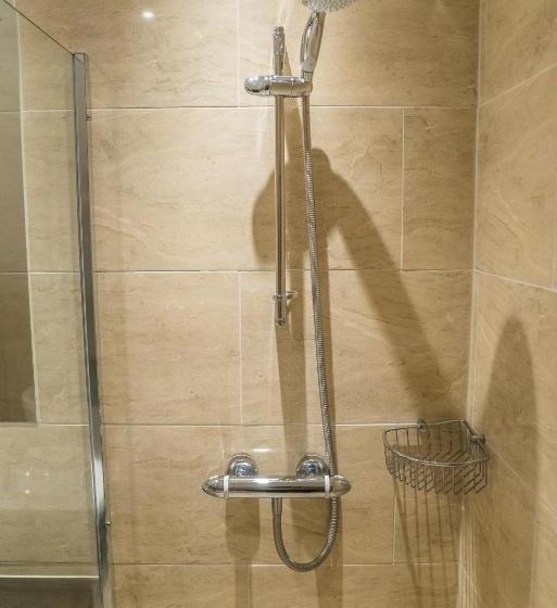 Номер Deluxe, The Chase Golf & Country Club