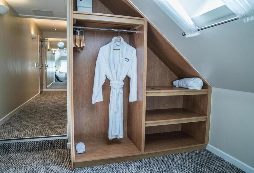 디럭스 패밀리 룸, The Chase Golf & Country Club