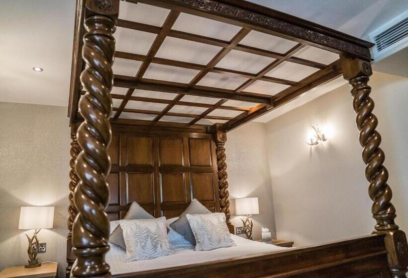 Полулюкс с Балконом, The Chase Golf & Country Club