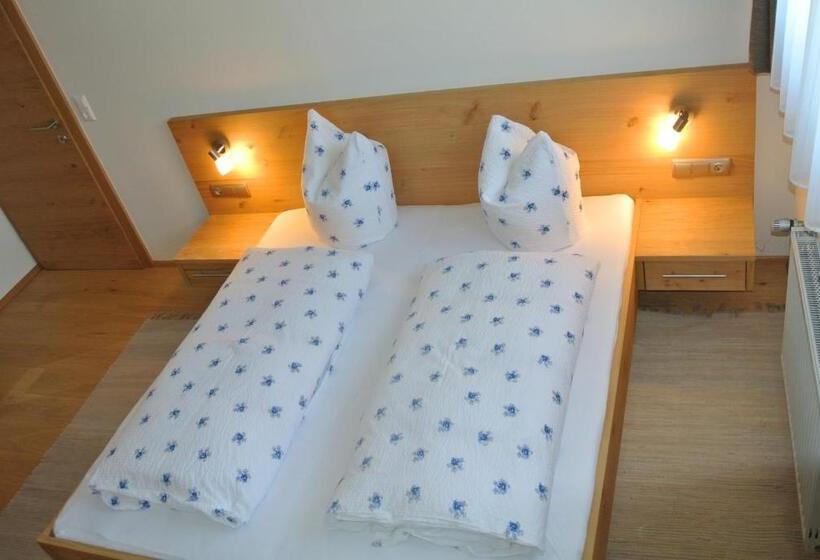 ファミリールーム, Haus Fischer Nassfeldblick