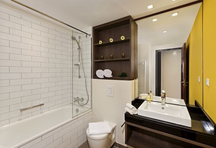 Классический Номер, Citadines City Centre Frankfurt