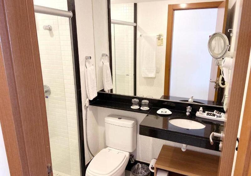 이그제큐티브 룸, Athos Bulcão Hplus Executive