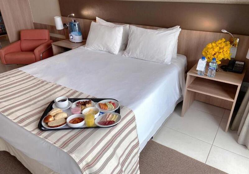 이그제큐티브 룸, Athos Bulcão Hplus Executive