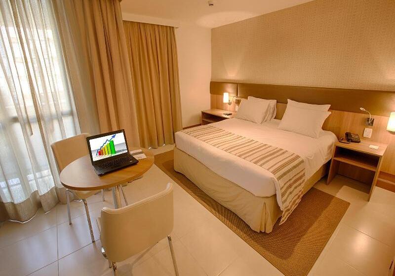 디럭스 룸, Athos Bulcão Hplus Executive