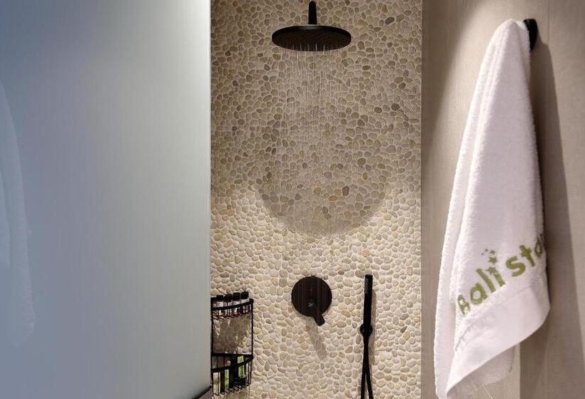 スイート, Bali Star Resort