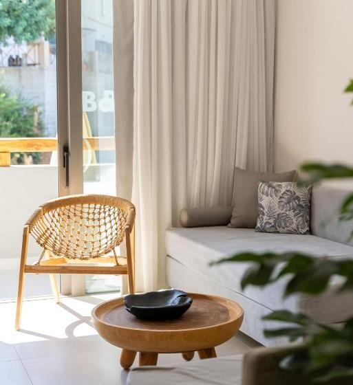 サイドシービュースイート, Bali Star Resort