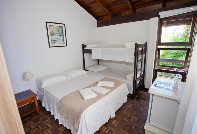 חדר לארבעה סטנדרטי עם מרפסת, Beach House Floripa