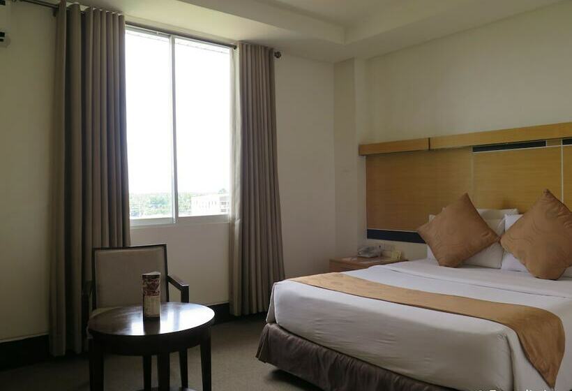 اتاق استاندارد, Big 8 Corporate