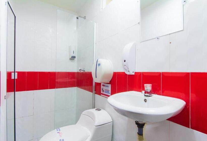 غرفة قياسية رباعية, Marina Suites By Geh Suites