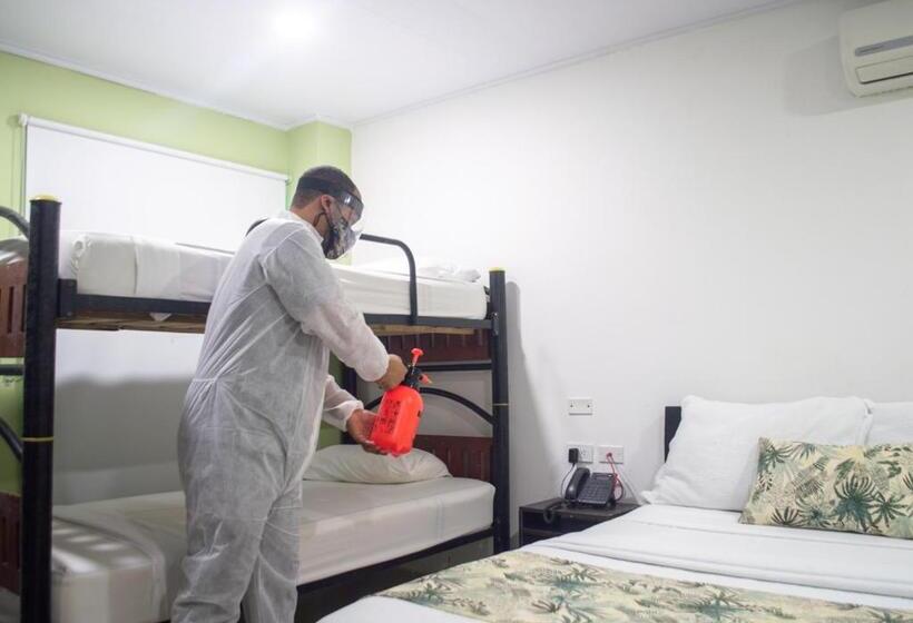 غرفة قياسية رباعية, Marina Suites By Geh Suites