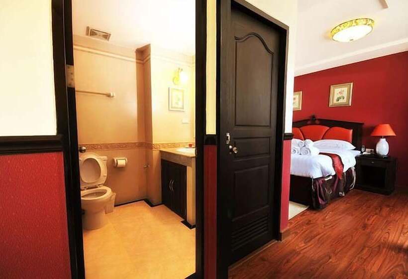 家庭套房, The Airport Greenery