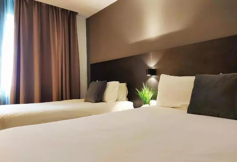 اتاق لوکس سه تخته, The Leverage Lite Hotel   Kuala Kedah