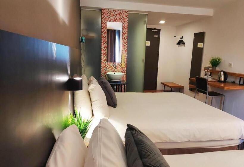 Трехместный Номер Deluxe, The Leverage Lite Hotel   Kuala Kedah